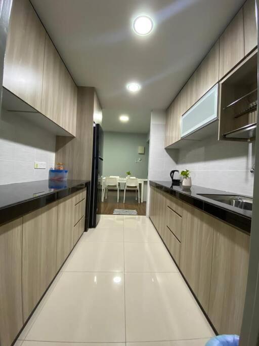 Family Friendly Multiple Parking 3bedroom